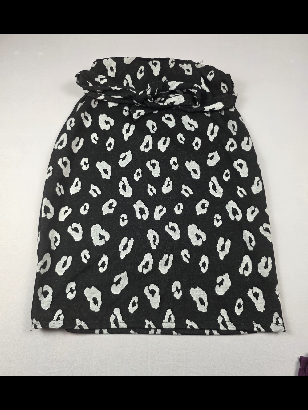 Black and White Leopard Print Pencil Skirt